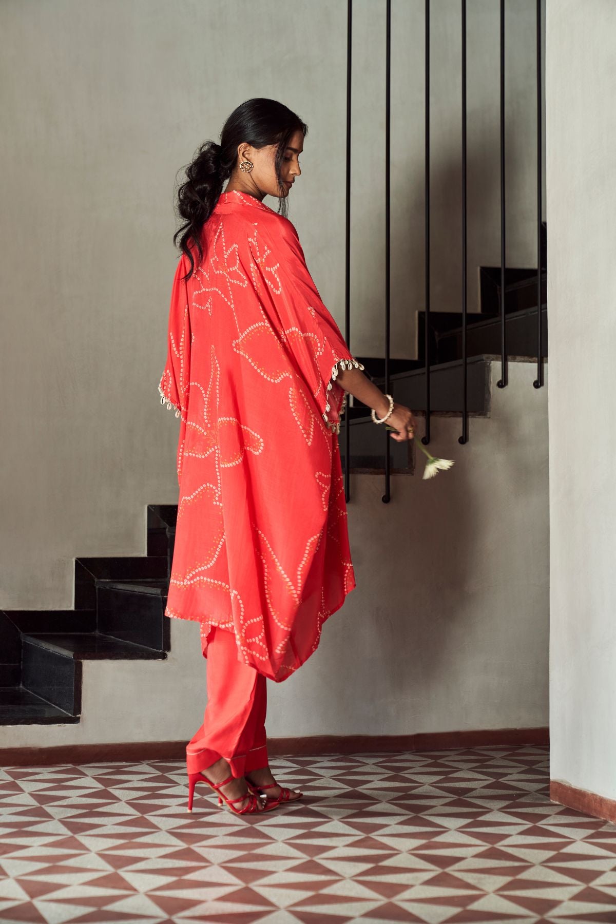 Kaftan style top paired with a straight pant