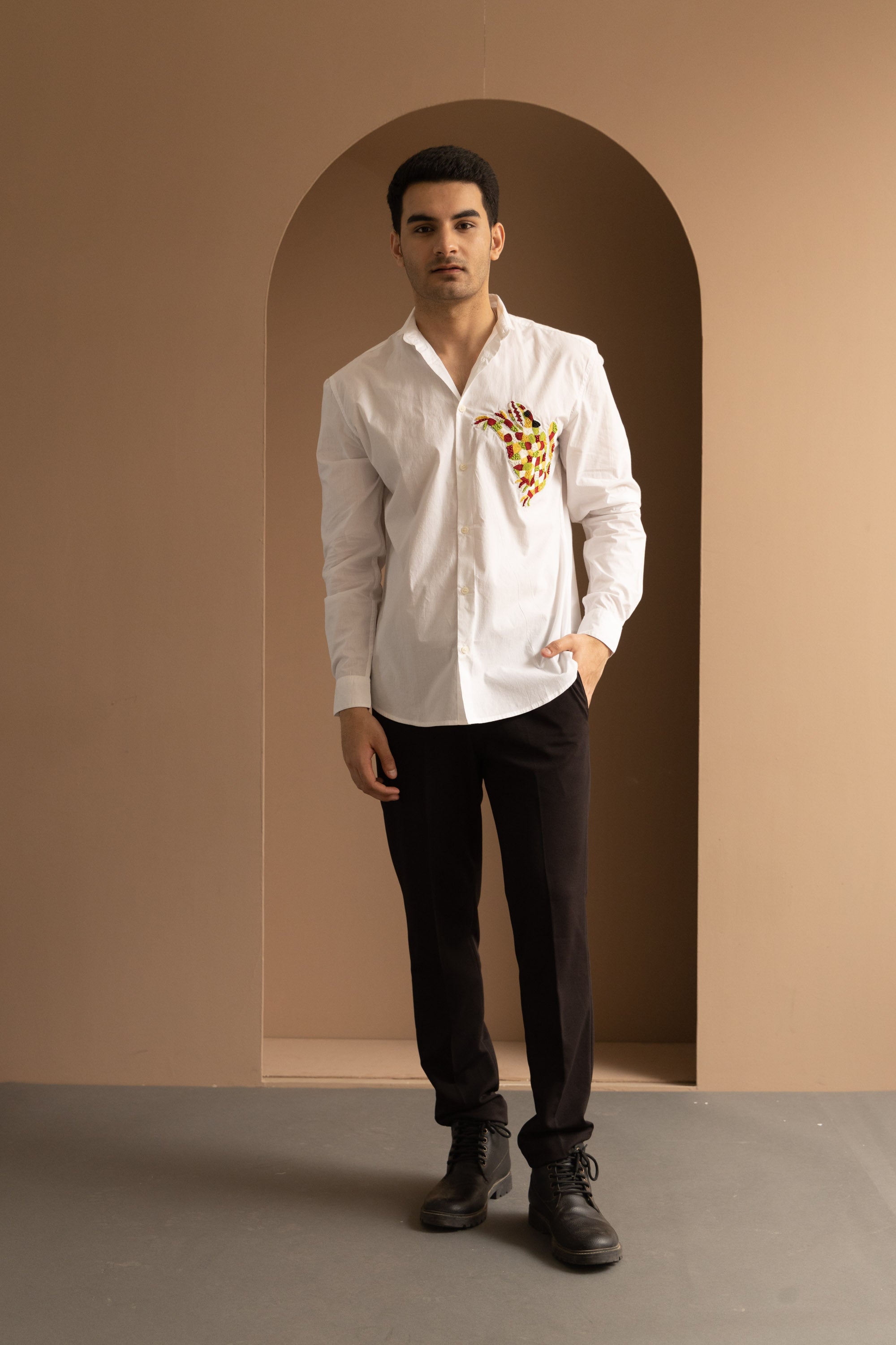 Ghadiyal Shirt Men - White