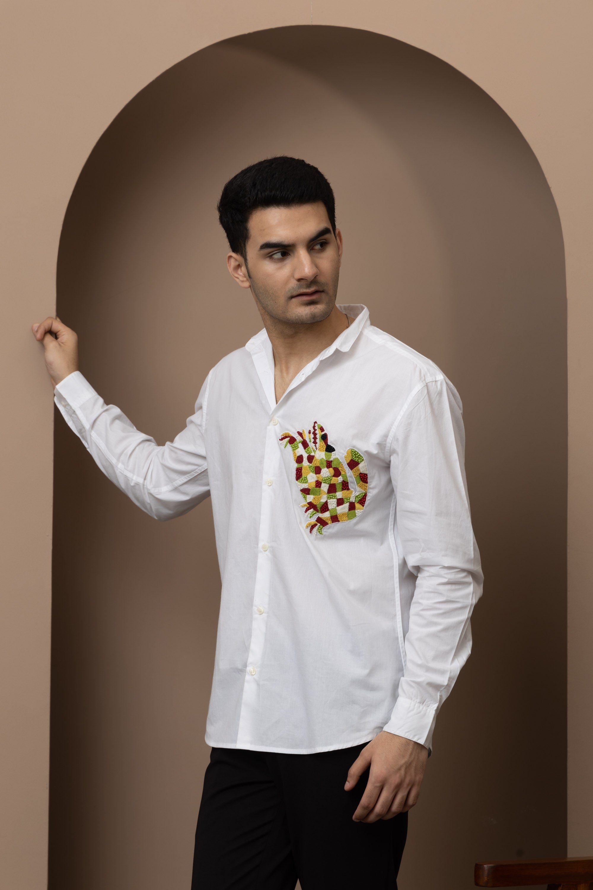 Ghadiyal Shirt Men - White