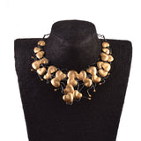 Neckpiece for women